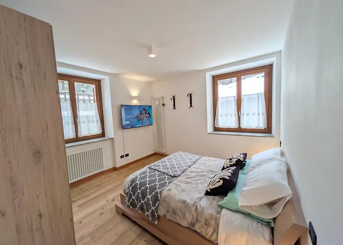 Ai Piedi Del Gigante - Apartment Valtournenche