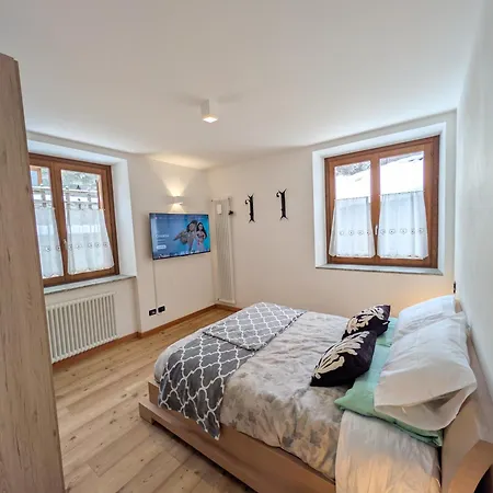 Ai Piedi Del Gigante - Apartamento Valtournenche