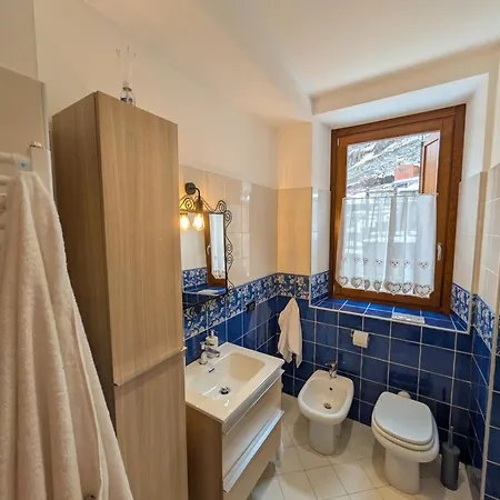 Apartamento Ai Piedi Del Gigante - Valtournenche