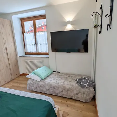Apartment Ai Piedi Del Gigante - *