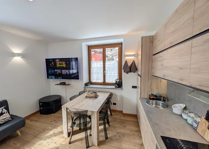 Ai Piedi Del Gigante - * Valtournenche